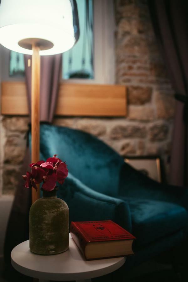 Em Kastelo Zadar Apartman Kültér fotó
