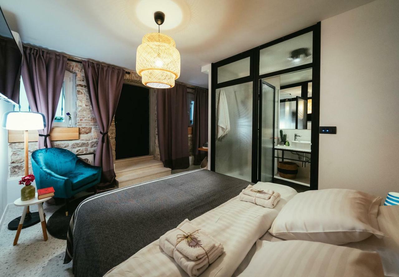 Em Kastelo Zadar Apartman Kültér fotó